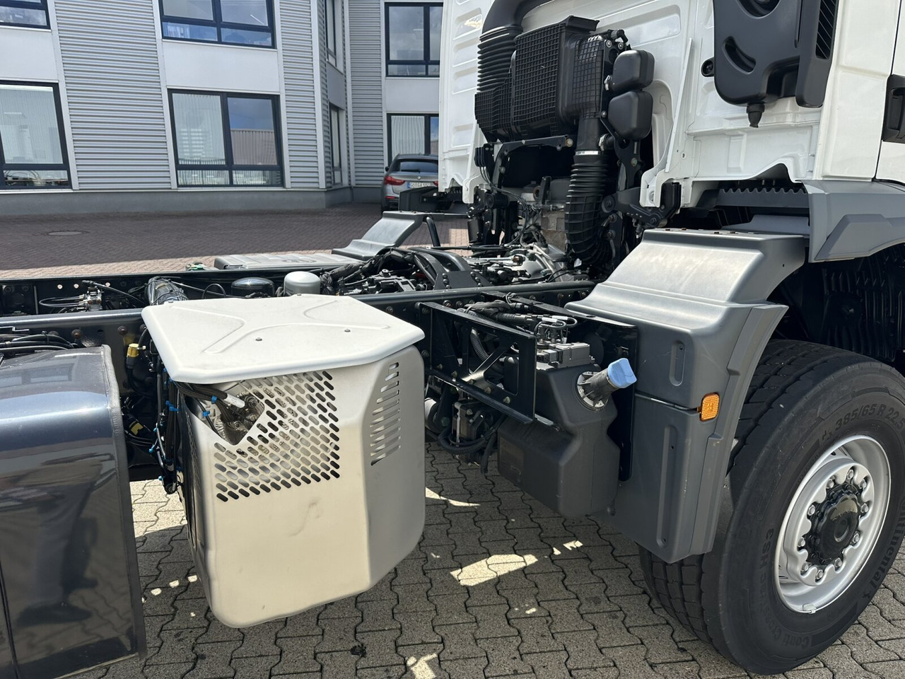 MAN TGM 13.250 4x4 BB CH TGM 13.250 4x4 BB CH, Only Export - Cab chassis truck: picture 4 MAN TGM 13.250 4x4 BB CH TGM 13.250 4x4 BB CH, Only Export - Cab chassis truck: picture 4