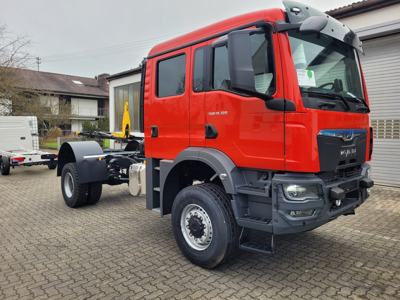 MAN TGM 18.250 4x4 BB CH TGM 18.250 4x4 BB CH, Mehrfach Vorhanden! - Cab chassis truck: picture 2 MAN TGM 18.250 4x4 BB CH TGM 18.250 4x4 BB CH, Mehrfach Vorhanden! - Cab chassis truck: picture 2