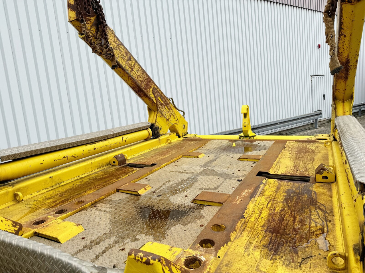 MAN TGM 18.290 4x2 BL TGM 18.290 4x2 BL, Meiller Teleabsetzkipper, Funk - Skip loader truck: picture 2 MAN TGM 18.290 4x2 BL TGM 18.290 4x2 BL, Meiller Teleabsetzkipper, Funk - Skip loader truck: picture 2