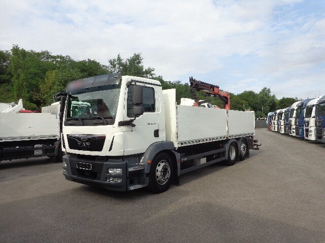 MAN TGM 26.340 6x2-4 LL TGM 26.340 6x2-4 LL,Lenk-Liftachse, Heckkran, Palfinger PK 11.001, faltbar, - Crane truck, Dropside/ Flatbed truck: picture 4 MAN TGM 26.340 6x2-4 LL TGM 26.340 6x2-4 LL,Lenk-Liftachse, Heckkran, Palfinger PK 11.001, faltbar, - Crane truck, Dropside/ Flatbed truck: picture 4