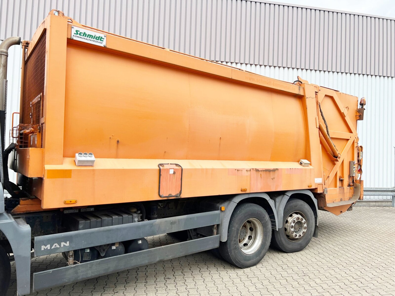 MAN TGS 26.320 6x2-4 BL TGS 26.320/400 6x2-4 BL, Lift-/Lenkachse, Heil PLK 21 M, Zöller-Schüttung - Refuse truck: picture 2 MAN TGS 26.320 6x2-4 BL TGS 26.320/400 6x2-4 BL, Lift-/Lenkachse, Heil PLK 21 M, Zöller-Schüttung - Refuse truck: picture 2