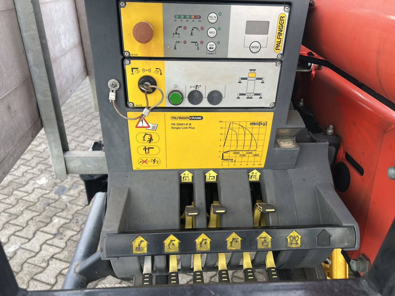 Crane truck MAN TGS 26.400 6x2-4 LL TGS 26.400 6x2-4 LL, Navi, Lenk-/Liftachse, Heckkran Palfinger PK20001-K B, Funk: picture 13 Crane truck MAN TGS 26.400 6x2-4 LL TGS 26.400 6x2-4 LL, Navi, Lenk-/Liftachse, Heckkran Palfinger PK20001-K B, Funk: picture 13