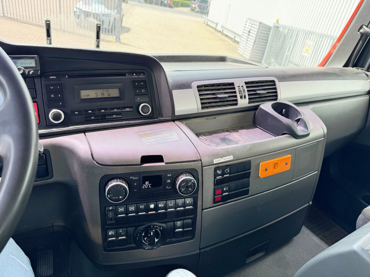 MAN TGS 26.480 6x4H-4 BL TGS 26.480 6x4H-4 BL, Multilift Abroller HydroDrive, Lenk-/Liftachse, Wechselfahrzeug - Hook lift truck: picture 4 MAN TGS 26.480 6x4H-4 BL TGS 26.480 6x4H-4 BL, Multilift Abroller HydroDrive, Lenk-/Liftachse, Wechselfahrzeug - Hook lift truck: picture 4