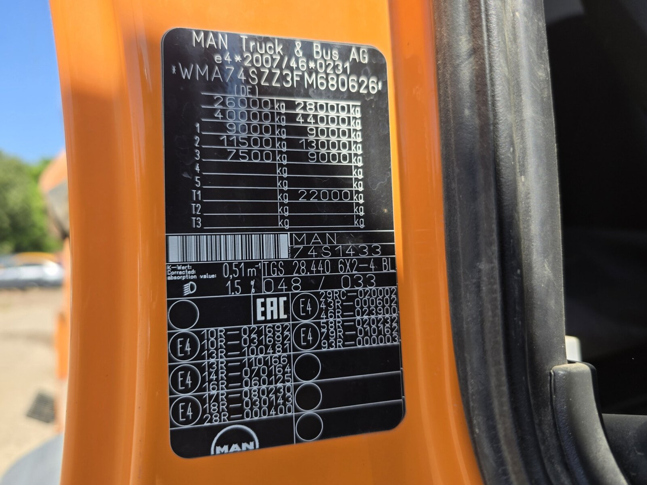 MAN TGS 28.440 6x2-4 BL TGS 28.440 6x2-4 BL, Lenk-/Liftachse, Kran Atlas 126.3E-A2L, Funk - Hook lift truck, Crane truck: picture 4 MAN TGS 28.440 6x2-4 BL TGS 28.440 6x2-4 BL, Lenk-/Liftachse, Kran Atlas 126.3E-A2L, Funk - Hook lift truck, Crane truck: picture 4