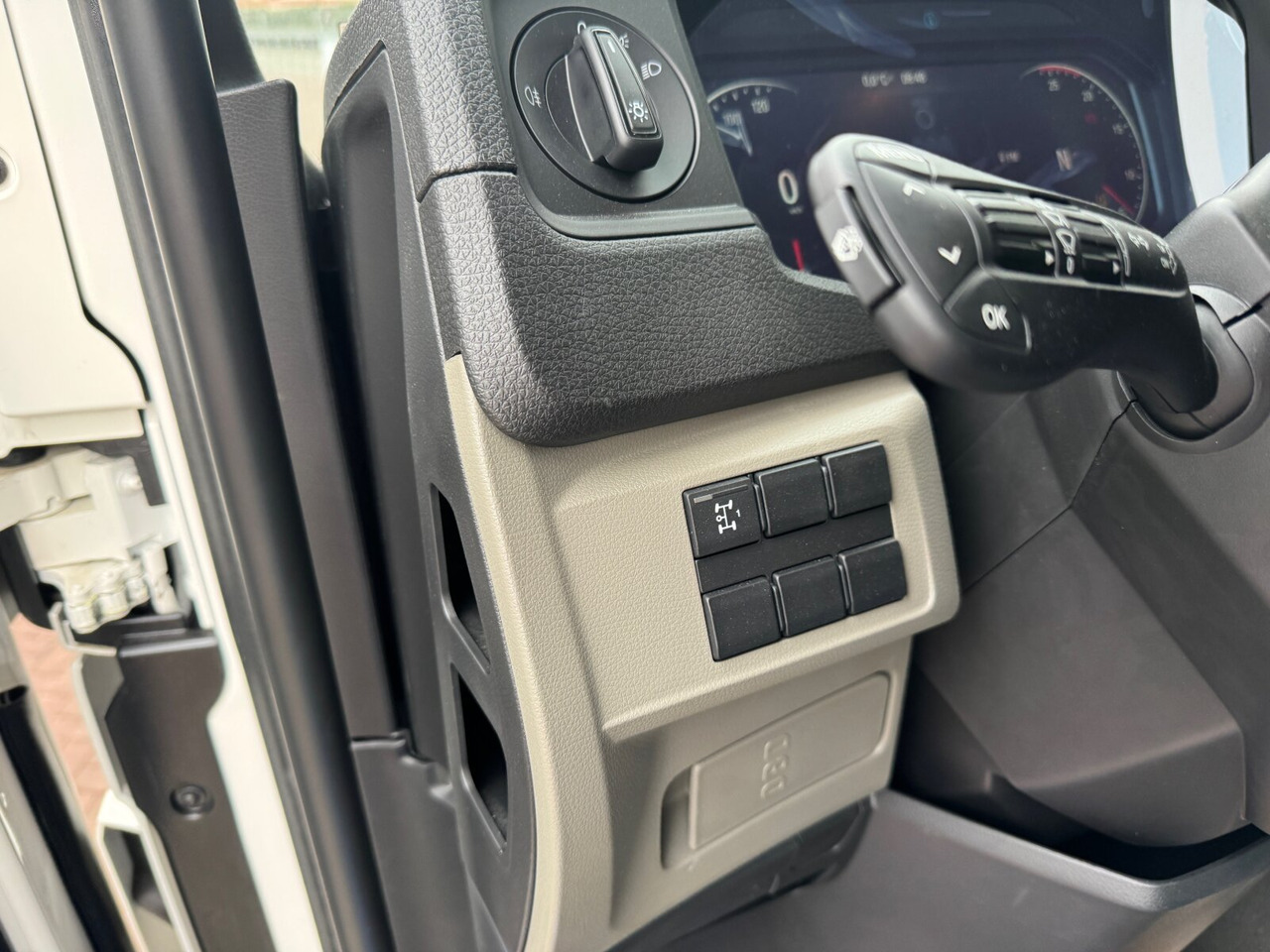 MAN TGS 33.440 6x4 BB TGS 33.440 6x4 BB, Alu-Bordwände, mehrfach vorhanden! - Tipper: picture 3 MAN TGS 33.440 6x4 BB TGS 33.440 6x4 BB, Alu-Bordwände, mehrfach vorhanden! - Tipper: picture 3