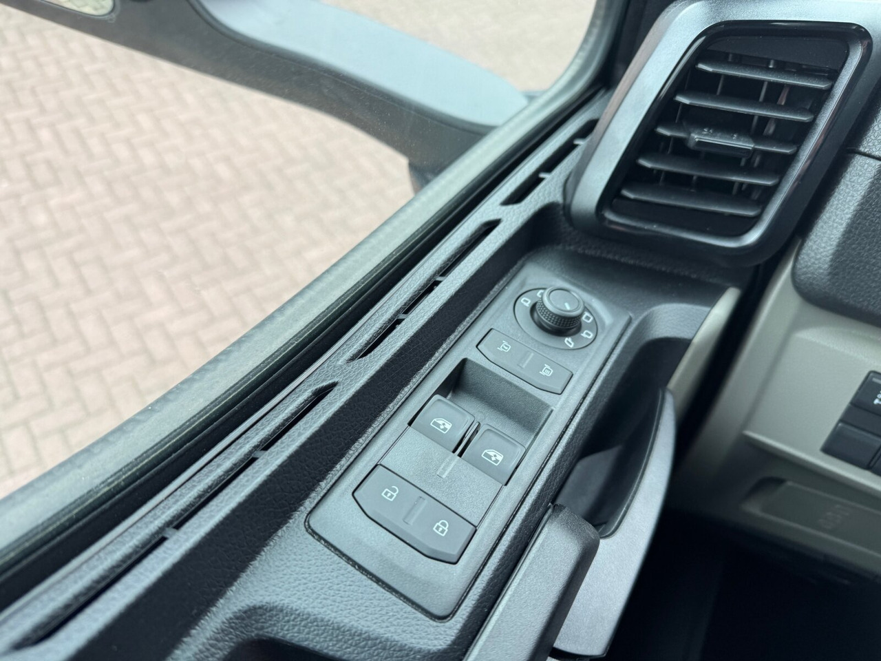 MAN TGS 33.440 6x4 BB TGS 33.440 6x4 BB, Alu-Bordwände, mehrfach vorhanden! - Tipper: picture 4 MAN TGS 33.440 6x4 BB TGS 33.440 6x4 BB, Alu-Bordwände, mehrfach vorhanden! - Tipper: picture 4