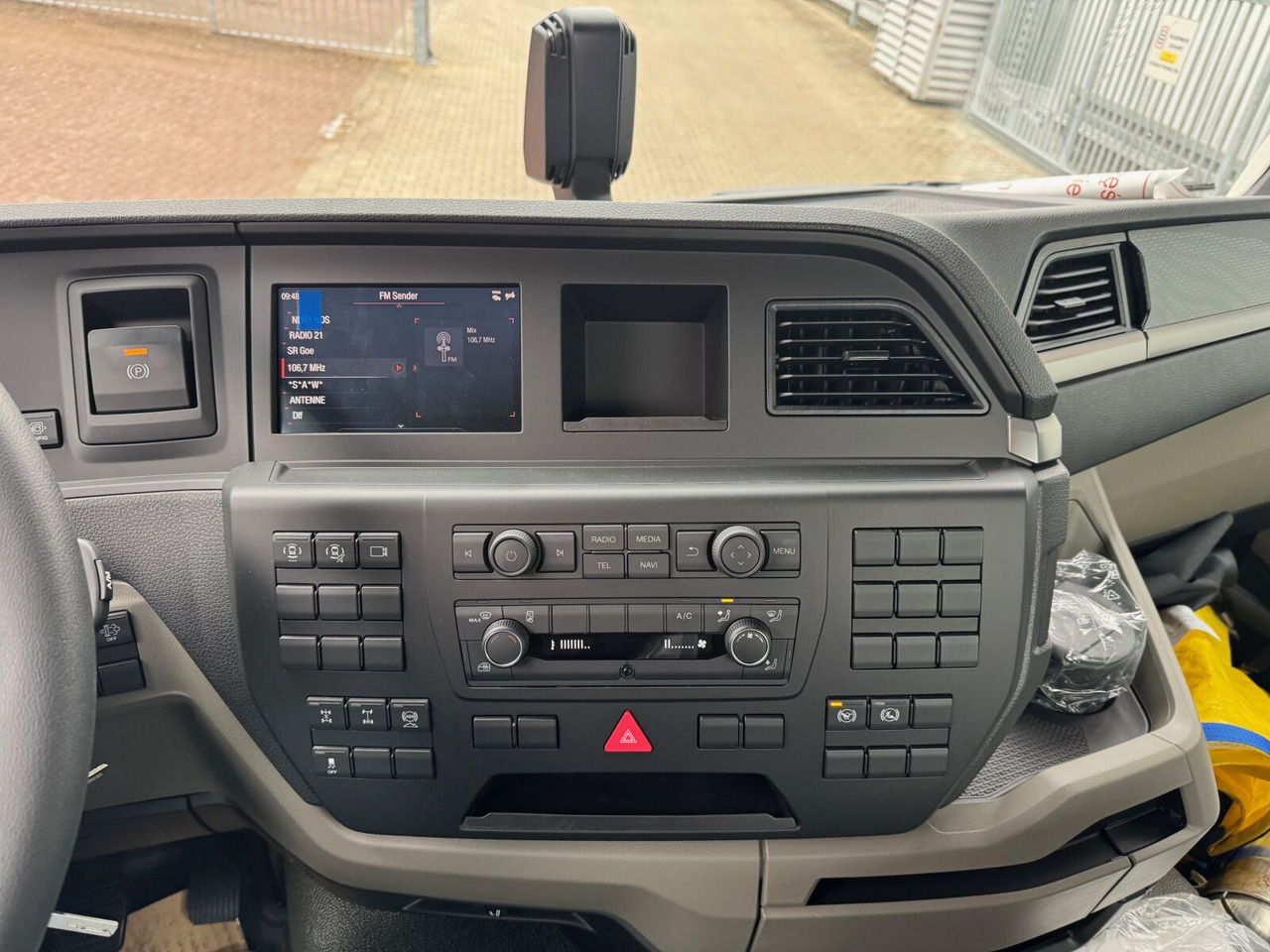 MAN TGS 33.440 6x4 BB TGS 33.440 6x4 BB, Bordmatik, mehrfach vorhanden! - Tipper: picture 2 MAN TGS 33.440 6x4 BB TGS 33.440 6x4 BB, Bordmatik, mehrfach vorhanden! - Tipper: picture 2