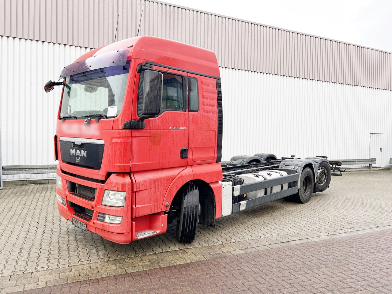 MAN TGX 26.440 6x2-2 LL TGX 26.440 6x2-2 LL, Lenk-Liftachse - Cab chassis truck: picture 1 MAN TGX 26.440 6x2-2 LL TGX 26.440 6x2-2 LL, Lenk-Liftachse - Cab chassis truck: picture 1