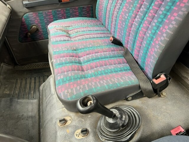 Mercedes-Benz 811 K 4x2 811 K 4x2 - Tipper: picture 4 Mercedes-Benz 811 K 4x2 811 K 4x2 - Tipper: picture 4