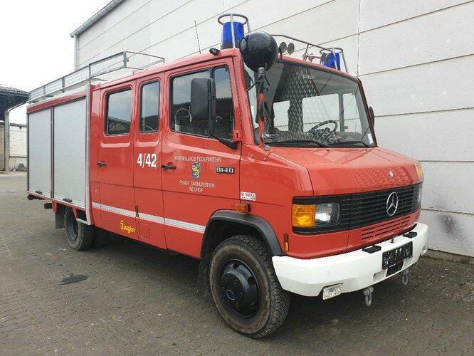 Mercedes-Benz 814 D TLF 8/6 4x2 814 D TLF 8/6 4x2, DOKA, Feuerwehr - Fire engine: picture 1 Mercedes-Benz 814 D TLF 8/6 4x2 814 D TLF 8/6 4x2, DOKA, Feuerwehr - Fire engine: picture 1