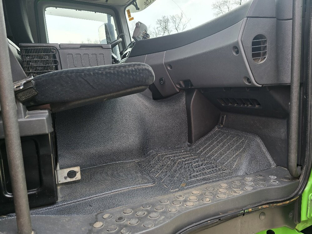 Cab chassis truck Mercedes-Benz Actros 2032 LA 4x4 Actros 2032 LA 4x4/ Rdstand 3.600 mm: picture 11