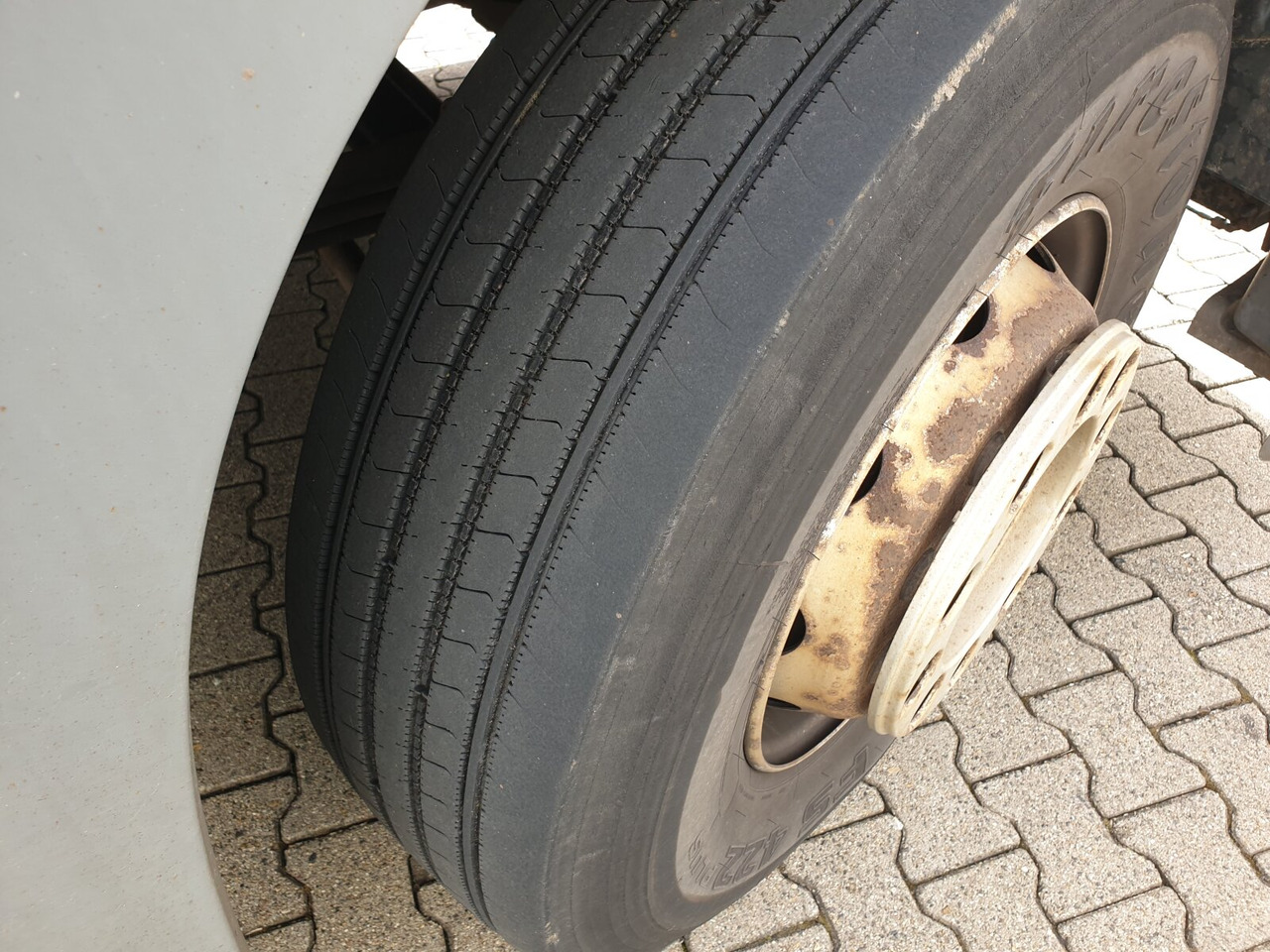 Mercedes-Benz Actros 3236 L 8x2/6 Actros 3236 L 8x2/6, 2x Lenkachse, Schörling Aufbau, Zoeller-Schüttung - Refuse truck: picture 5 Mercedes-Benz Actros 3236 L 8x2/6 Actros 3236 L 8x2/6, 2x Lenkachse, Schörling Aufbau, Zoeller-Schüttung - Refuse truck: picture 5