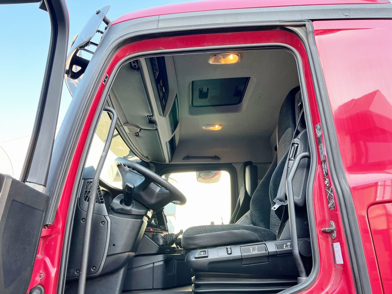 Mercedes-Benz Antos 2545 L 6x2 Antos 2545 L 6x2, Retarder, Lenk-/Liftachse - Hook lift truck: picture 2 Mercedes-Benz Antos 2545 L 6x2 Antos 2545 L 6x2, Retarder, Lenk-/Liftachse - Hook lift truck: picture 2