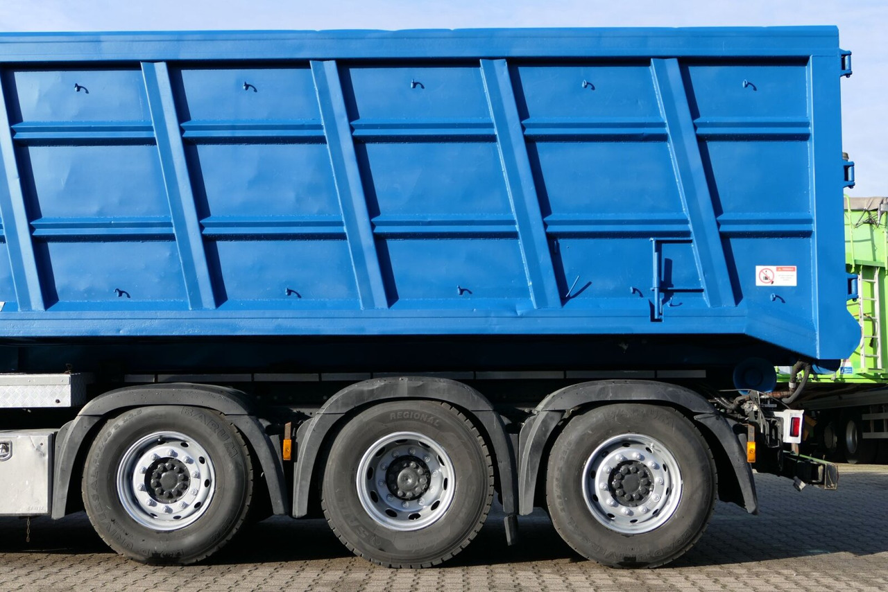 Mercedes-Benz Antos 3543 L 8x2/6 Antos 3543 L 8x2/6, Retarder, 2x Lenkachse, Motorabtrieb, AT-Motor - Hook lift truck: picture 5 Mercedes-Benz Antos 3543 L 8x2/6 Antos 3543 L 8x2/6, Retarder, 2x Lenkachse, Motorabtrieb, AT-Motor - Hook lift truck: picture 5