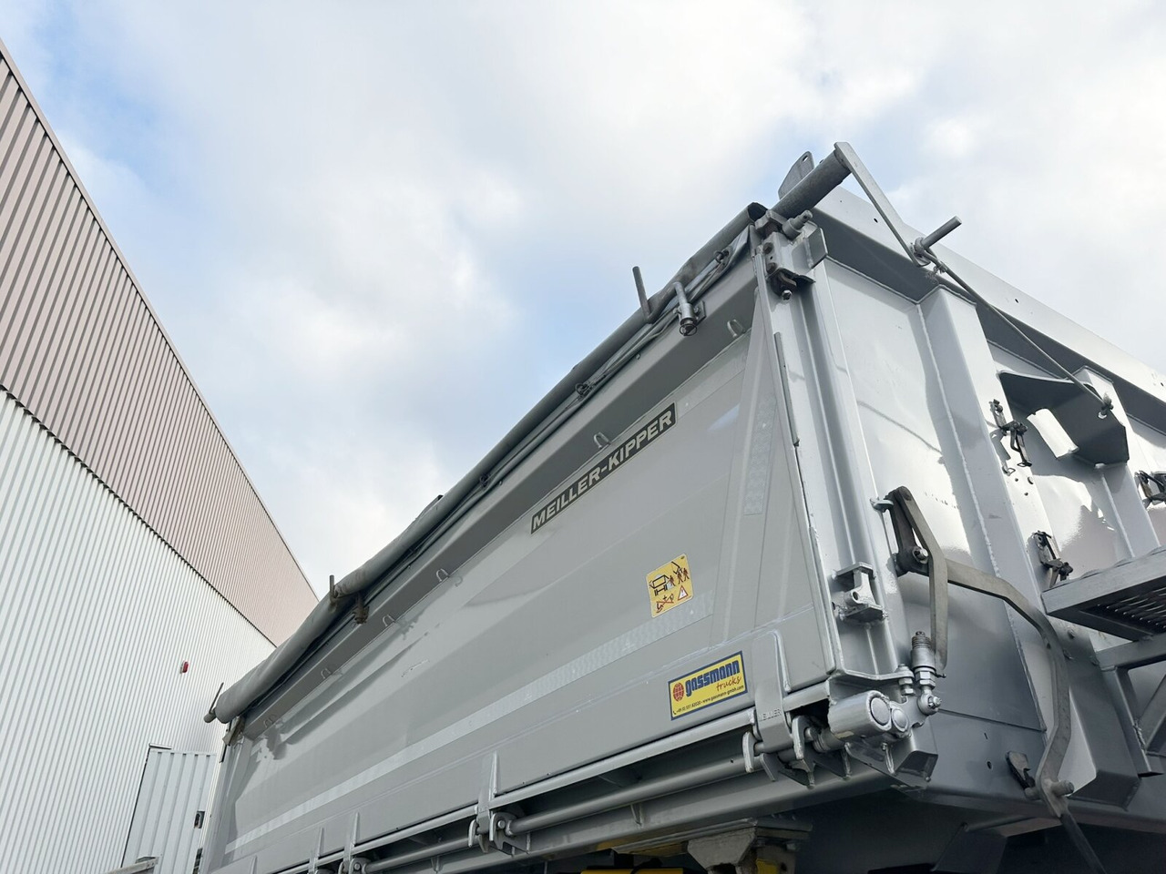 Mercedes-Benz Arocs 2643 LK 6x6 HAD Arocs 2643 LK 6x6 HAD, HydroDrive - Tipper: picture 4 Mercedes-Benz Arocs 2643 LK 6x6 HAD Arocs 2643 LK 6x6 HAD, HydroDrive - Tipper: picture 4