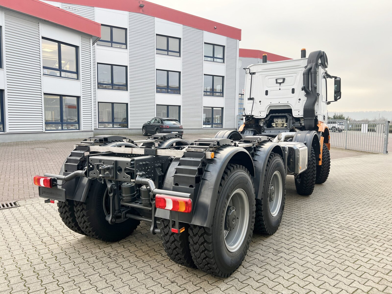 Leasing of Mercedes-Benz Arocs 4151 AK 8x8/4 Arocs 4151 AK 8x8/4, Grounder Mercedes-Benz Arocs 4151 AK 8x8/4 Arocs 4151 AK 8x8/4, Grounder: picture 11