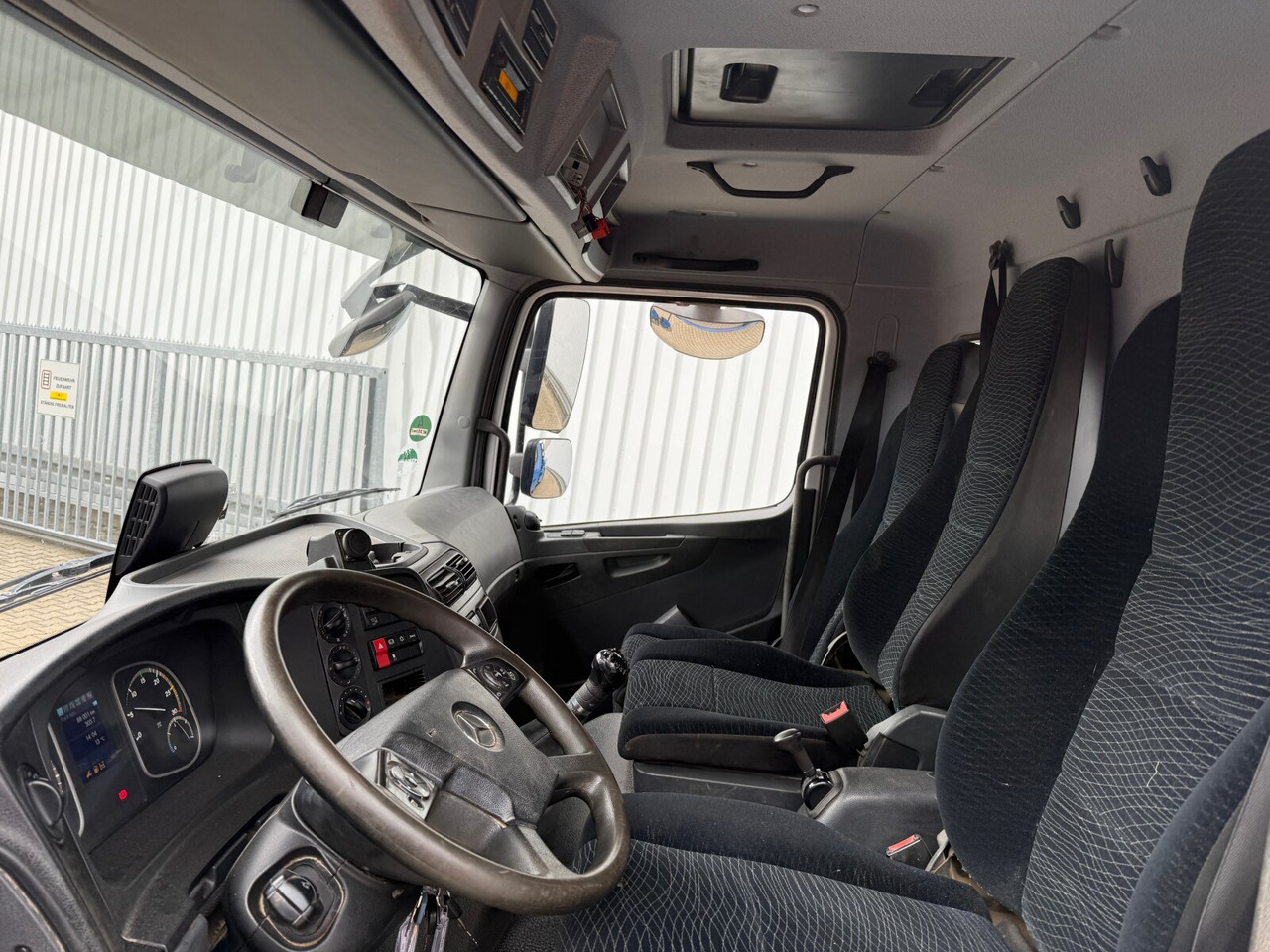 Mercedes-Benz Atego 1224 K 4x2 Atego 1224 K 4x2, Meiller 3-S-Kipper 2x AHK Öl - Tipper: picture 2 Mercedes-Benz Atego 1224 K 4x2 Atego 1224 K 4x2, Meiller 3-S-Kipper 2x AHK Öl - Tipper: picture 2