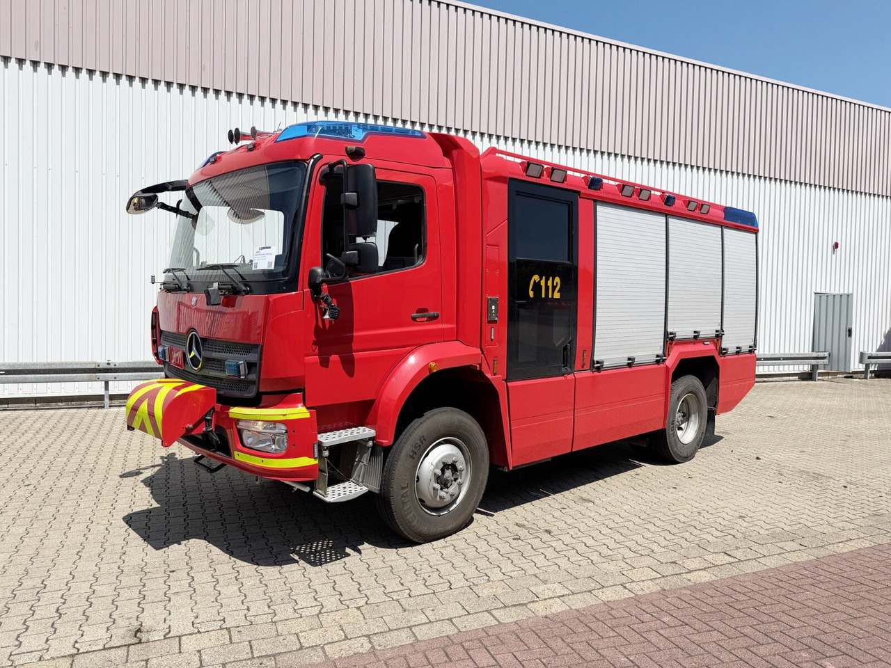 Mercedes-Benz Atego 1530 AF 4x4 Atego 1530 AF 4x4, Rosenbauer TLF, Retarder - Fire engine: picture 1 Mercedes-Benz Atego 1530 AF 4x4 Atego 1530 AF 4x4, Rosenbauer TLF, Retarder - Fire engine: picture 1
