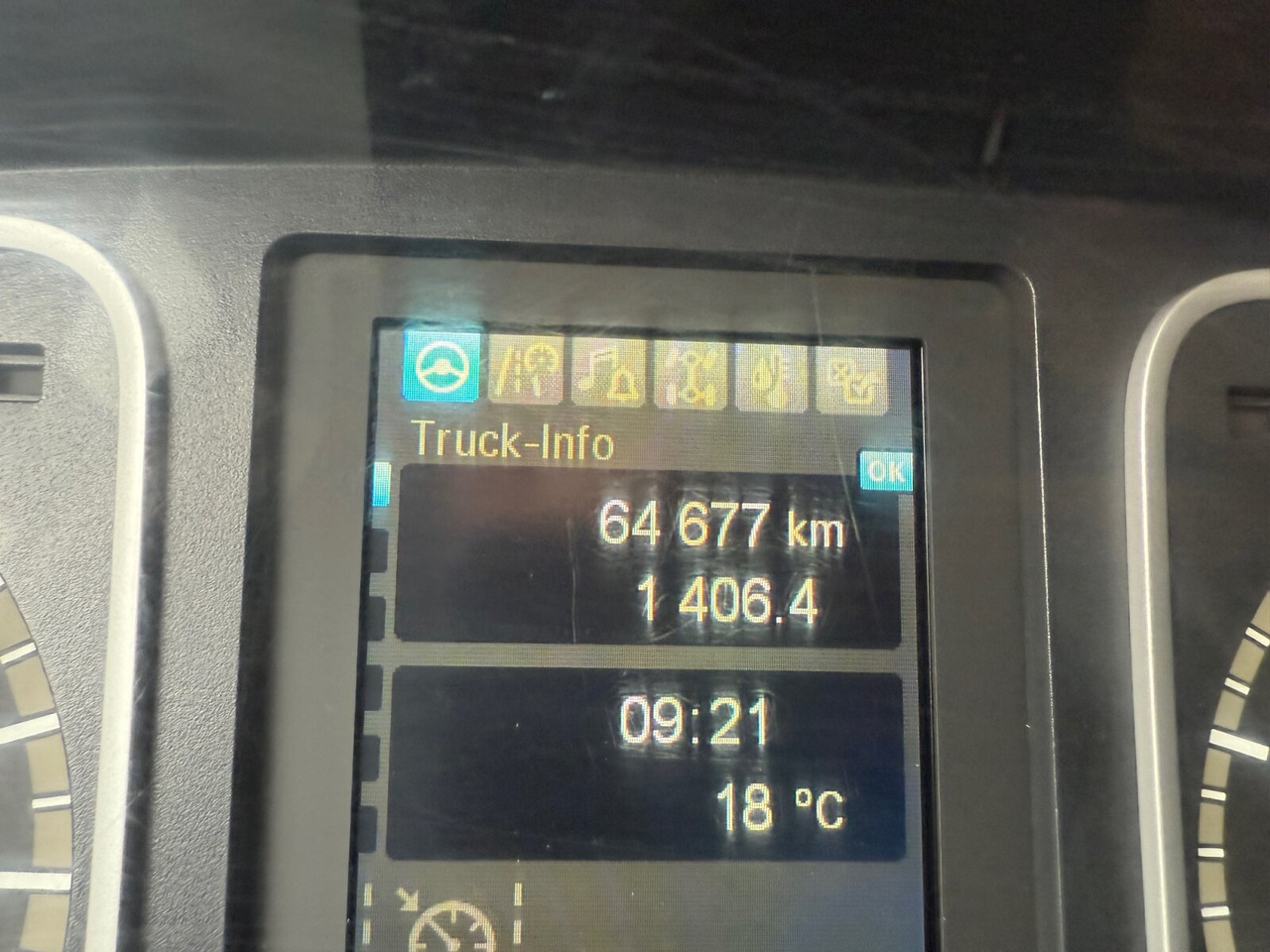 Mercedes-Benz Atego 818/23 K 4x2 Atego 818/23 K 4x2, Meiller-Kipper - Tipper: picture 4 Mercedes-Benz Atego 818/23 K 4x2 Atego 818/23 K 4x2, Meiller-Kipper - Tipper: picture 4