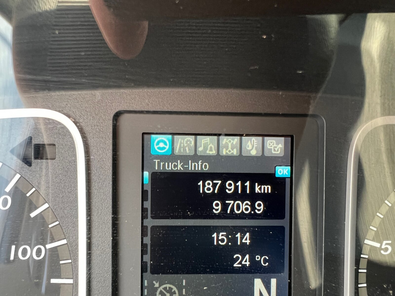 Mercedes-Benz Atego 818/23 L 4x2 Atego 818/23 L 4x2 mit Sörensen LBW - Curtain side truck: picture 5 Mercedes-Benz Atego 818/23 L 4x2 Atego 818/23 L 4x2 mit Sörensen LBW - Curtain side truck: picture 5