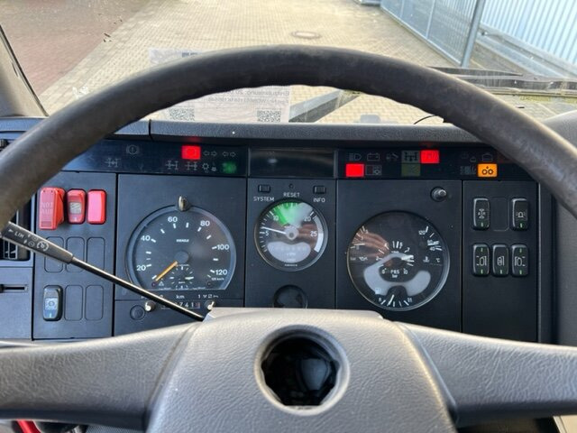 Mercedes-Benz SK II 25/2634 K 6x4 SK II 25/2634 K 6x4 - Cab chassis truck: picture 5 Mercedes-Benz SK II 25/2634 K 6x4 SK II 25/2634 K 6x4 - Cab chassis truck: picture 5