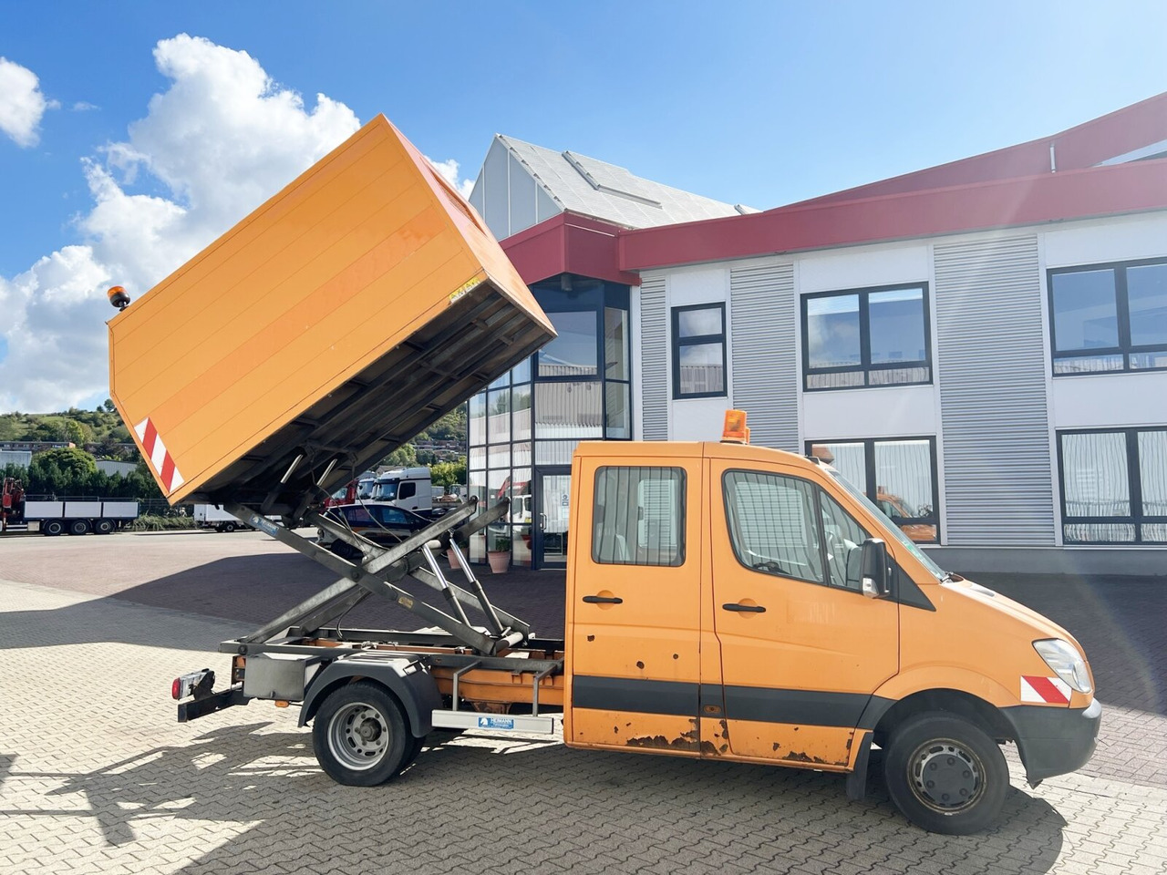 Leasing of Mercedes-Benz Sprinter 515 CDI 4x2 Doka Sprinter 515 CDI 4x2 Doka, Alu-Kasten, Hochentleerung Mercedes-Benz Sprinter 515 CDI 4x2 Doka Sprinter 515 CDI 4x2 Doka, Alu-Kasten, Hochentleerung: picture 12