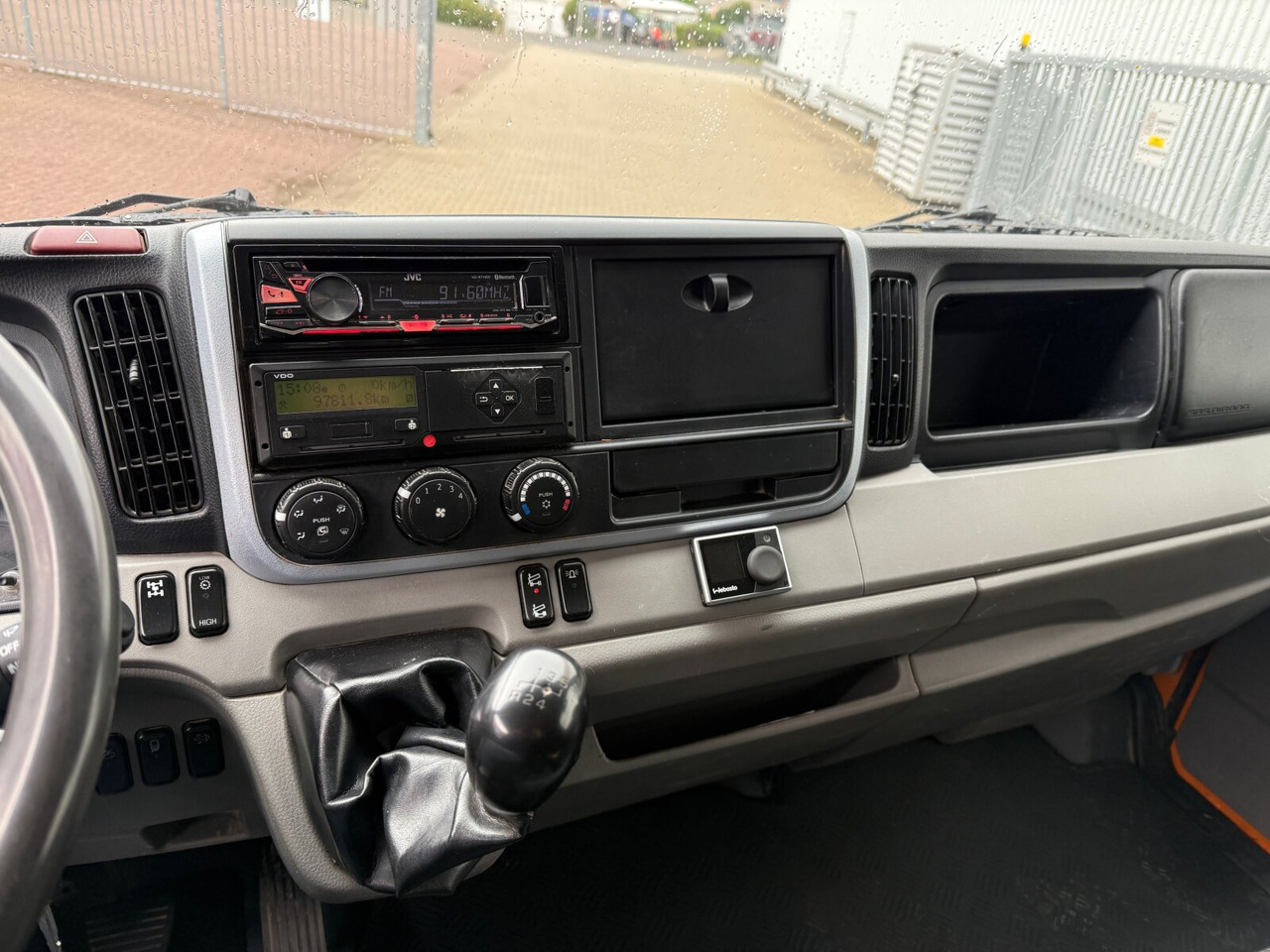Mitsubishi Fuso 6C18D 4x4 Doka Fuso 6C18D 4x4 Doka - Tipper: picture 4 Mitsubishi Fuso 6C18D 4x4 Doka Fuso 6C18D 4x4 Doka - Tipper: picture 4
