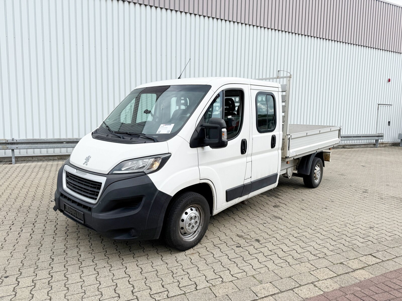 Peugeot Boxer 4x2 Doka Boxer 4x2 Doka - Open body delivery van, Crew cab van: picture 1 Peugeot Boxer 4x2 Doka Boxer 4x2 Doka - Open body delivery van, Crew cab van: picture 1