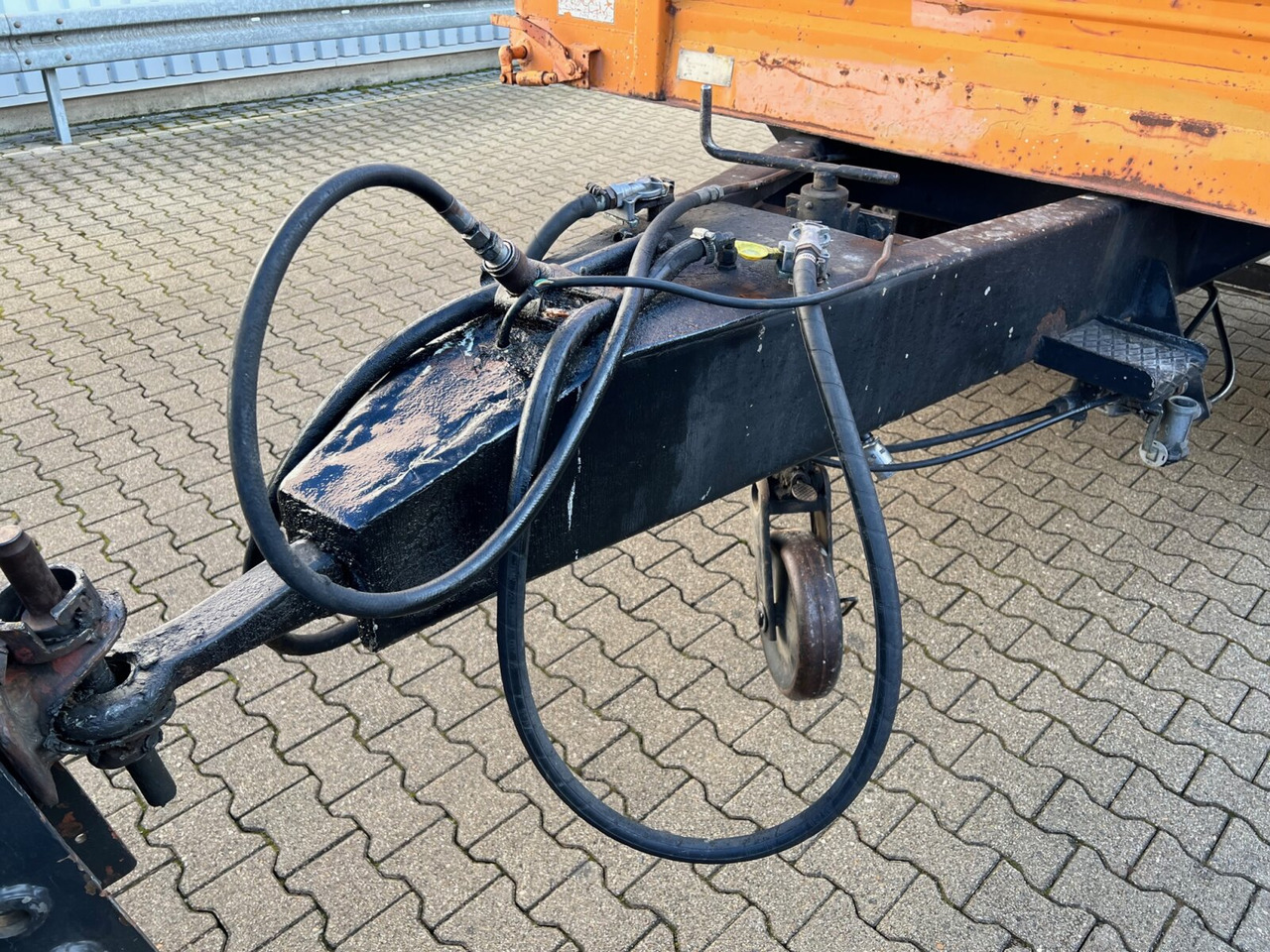 RUTDK 8.5 Reisch RUTDK 8.5 - Dropside/ Flatbed trailer: picture 2 RUTDK 8.5 Reisch RUTDK 8.5 - Dropside/ Flatbed trailer: picture 2