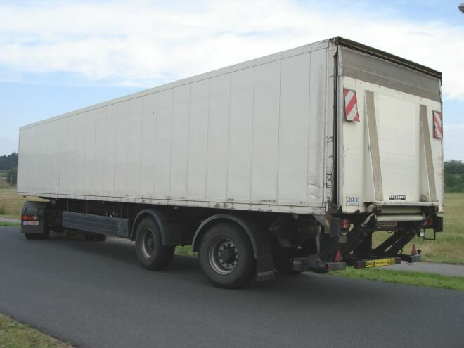 SA 28-L ROHR SA 28-L - Refrigerated semi-trailer: picture 1 SA 28-L ROHR SA 28-L - Refrigerated semi-trailer: picture 1