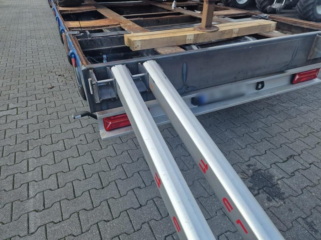 ST1024P4-13,6 SCHROEDER ST1024P4-13,6, Rungen anlegbar - Low loader semi-trailer: picture 5 ST1024P4-13,6 SCHROEDER ST1024P4-13,6, Rungen anlegbar - Low loader semi-trailer: picture 5