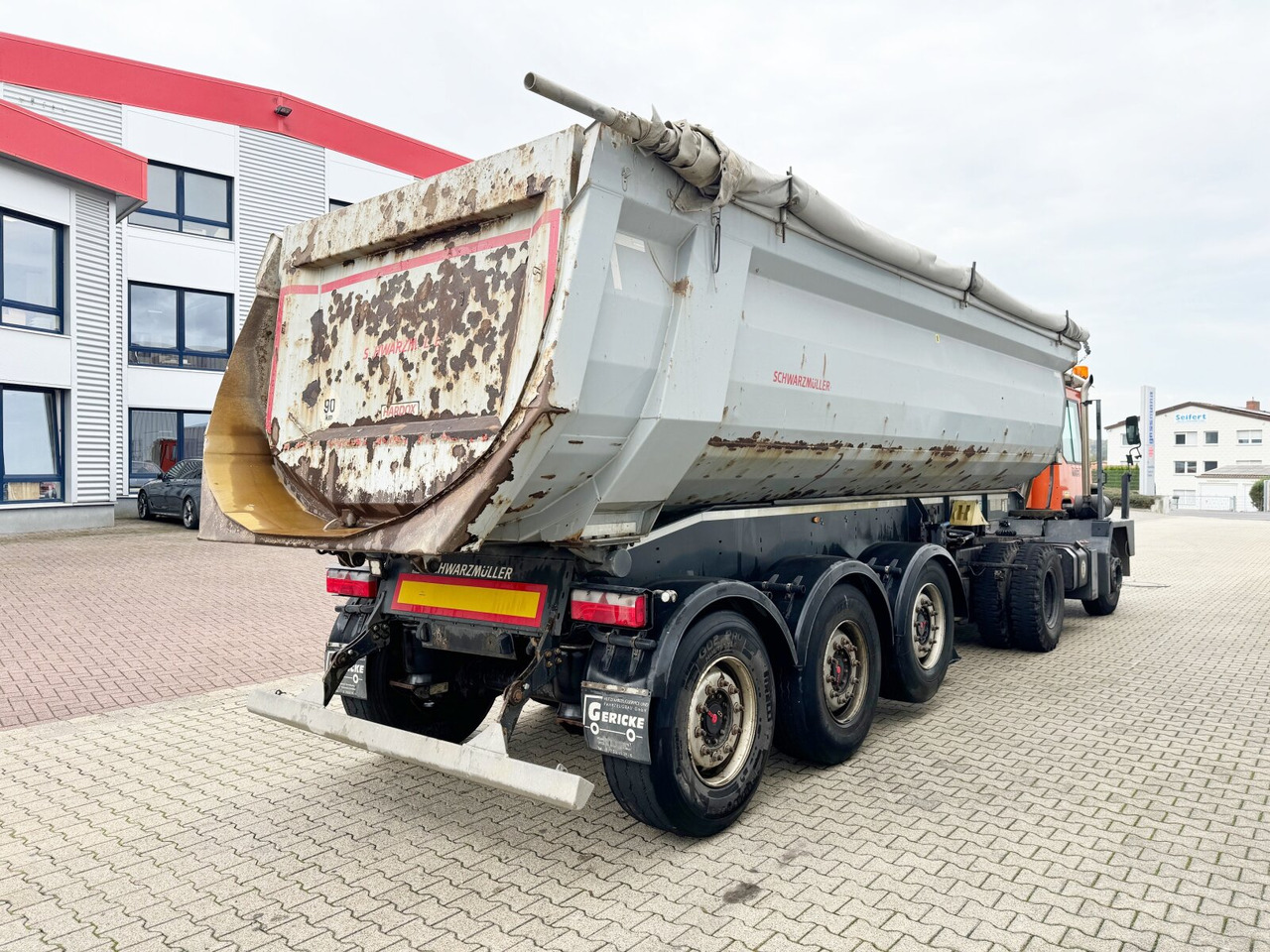 Schwarzmüller K-Serie Kippauflieger K-Serie Kippauflieger, Stahlmulde ca. 27m³, Liftachse - Semi-trailer: picture 2 Schwarzmüller K-Serie Kippauflieger K-Serie Kippauflieger, Stahlmulde ca. 27m³, Liftachse - Semi-trailer: picture 2