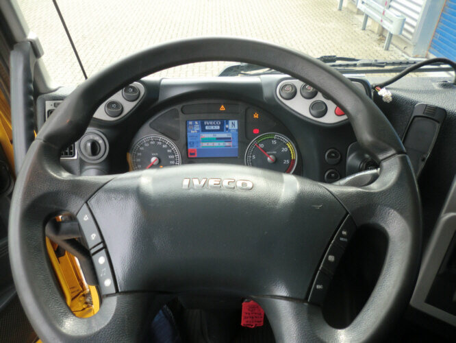 Stralis AS190S50 4x2 Stralis AS190S50 4x2, Carnehl Alu 3-S-Kipper - Tipper: picture 3 Stralis AS190S50 4x2 Stralis AS190S50 4x2, Carnehl Alu 3-S-Kipper - Tipper: picture 3