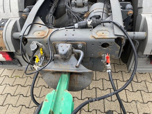 TL 6,4 Empl TL 6,4 Spezial-Tiefladeanhänger, Ex-Polizei - Dropside/ Flatbed trailer: picture 3 TL 6,4 Empl TL 6,4 Spezial-Tiefladeanhänger, Ex-Polizei - Dropside/ Flatbed trailer: picture 3