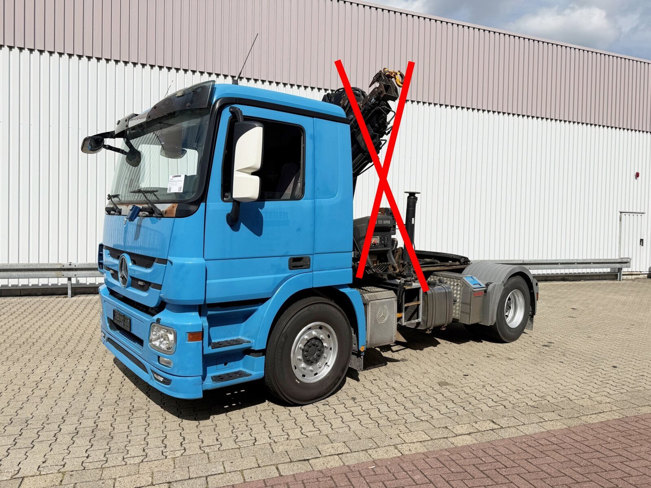 Mercedes-Benz Actros 1844 LS 4x2 Actros 1844 LS 4x2 - Tractor unit: picture 1 Mercedes-Benz Actros 1844 LS 4x2 Actros 1844 LS 4x2 - Tractor unit: picture 1
