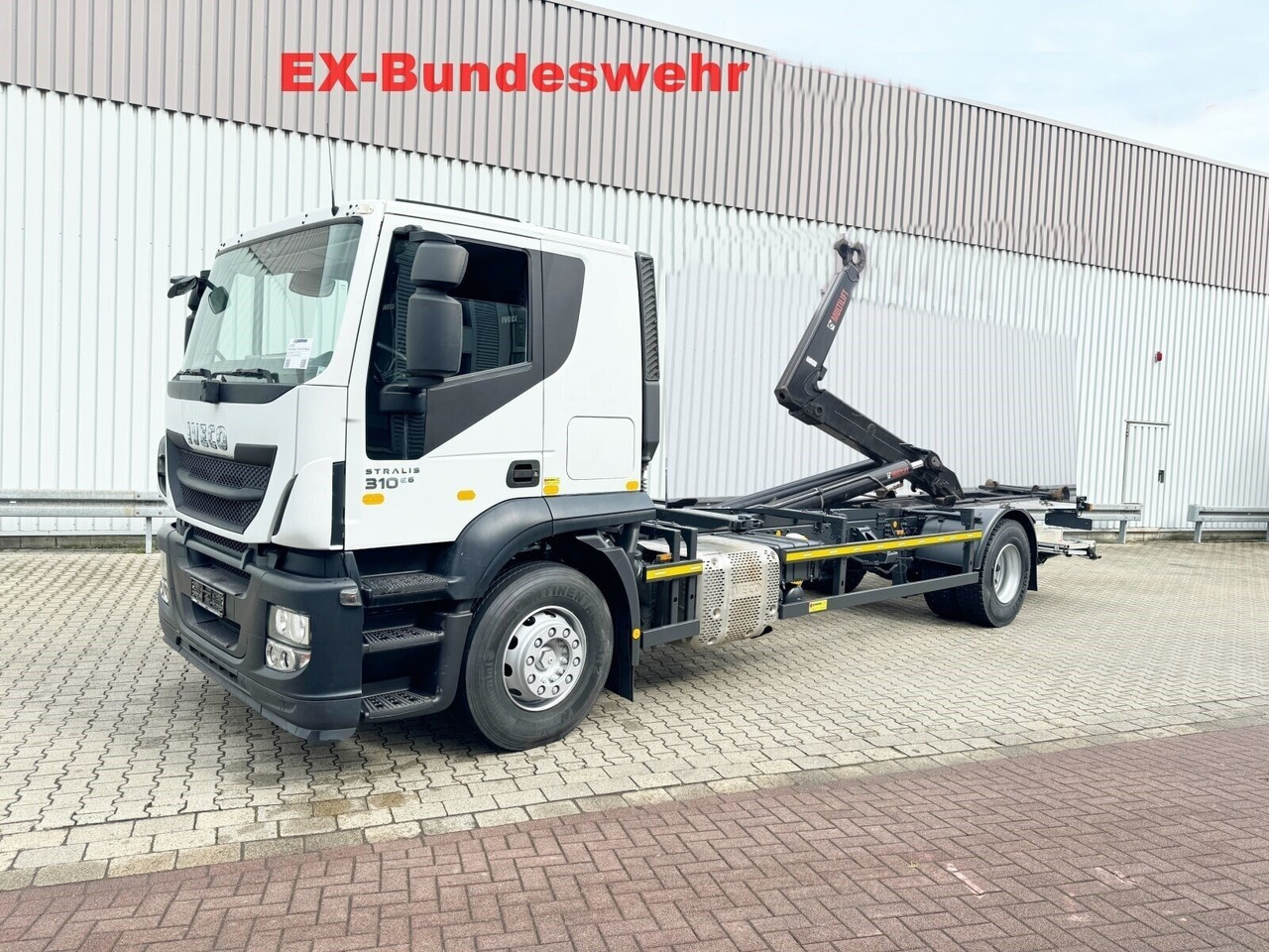 Iveco Stralis AT 190 S31FP-CM 4x2 Stralis AT 190 S31FP-CM 4x2, LBW BÄR, Ex- - Truck: picture 1 Iveco Stralis AT 190 S31FP-CM 4x2 Stralis AT 190 S31FP-CM 4x2, LBW BÄR, Ex- - Truck: picture 1