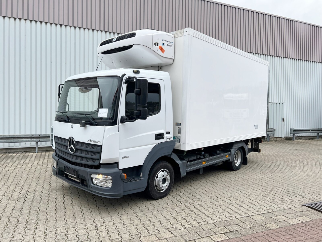 Mercedes-Benz Atego 816 L 4x2 Atego 816 L 4x2, Kühlkoffer, ThermoKing, LBW BÄR - Truck: picture 1 Mercedes-Benz Atego 816 L 4x2 Atego 816 L 4x2, Kühlkoffer, ThermoKing, LBW BÄR - Truck: picture 1