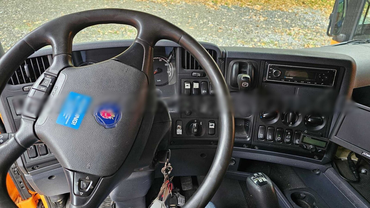 Scania G 320 4x2 G 320 4x2, Müller Vacumaster ca. 5,5m³, Funk - Truck: picture 2 Scania G 320 4x2 G 320 4x2, Müller Vacumaster ca. 5,5m³, Funk - Truck: picture 2