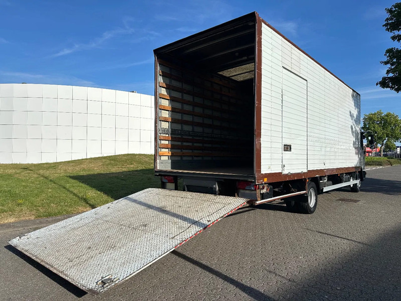 MAN TGL 12.210 MANUAL + 2000 KG LIFT + 2.60 M HIGH BIG BOX + AIRCO + SPRING / SPRING + 3 SEATS - Box truck: picture 5 MAN TGL 12.210 MANUAL + 2000 KG LIFT + 2.60 M HIGH BIG BOX + AIRCO + SPRING / SPRING + 3 SEATS - Box truck: picture 5