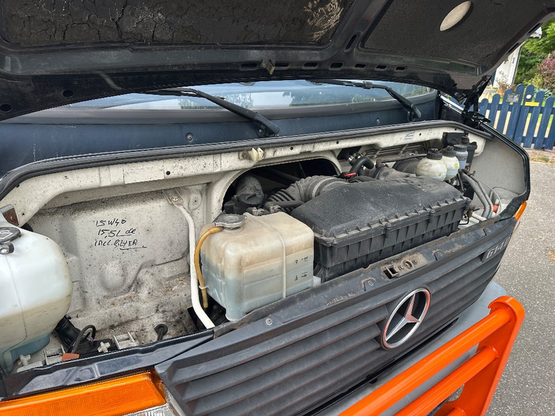 Tractor unit Mercedes-Benz 614: picture 15