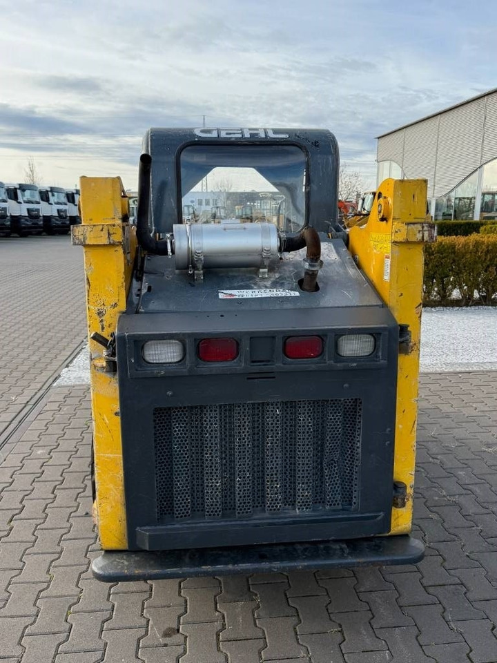 Gehl R 105 - Skid steer loader: picture 5 Gehl R 105 - Skid steer loader: picture 5