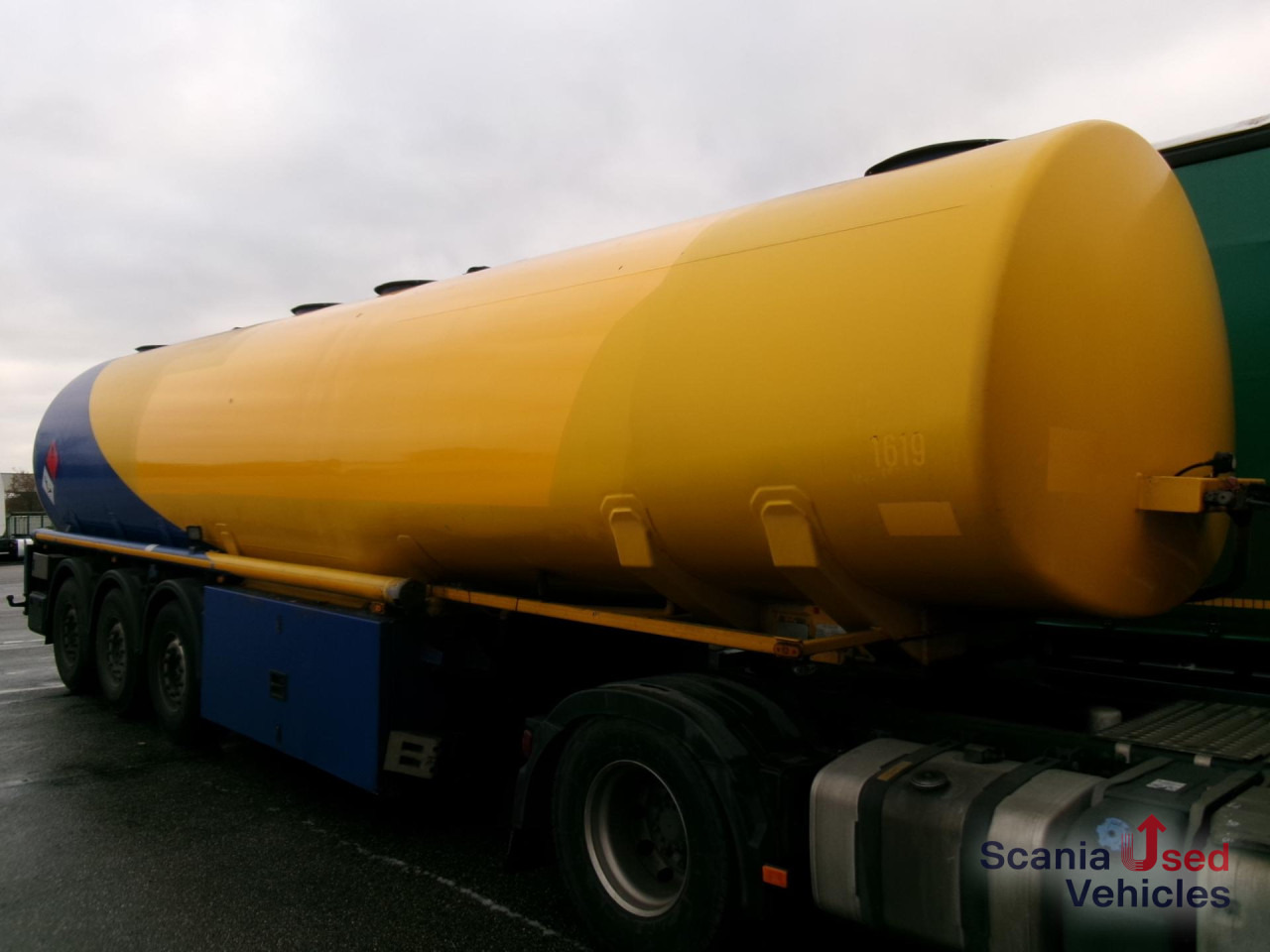 ROHR Tankauflieger f. Treibst. 4 Kammern 2 x Lift - Tanker semi-trailer: picture 1 ROHR Tankauflieger f. Treibst. 4 Kammern 2 x Lift - Tanker semi-trailer: picture 1