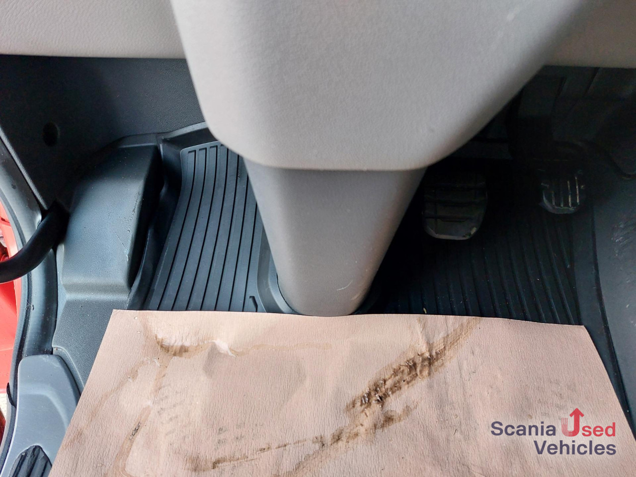 SCANIA R 450 A4x2NA - Tractor unit: picture 3 SCANIA R 450 A4x2NA - Tractor unit: picture 3