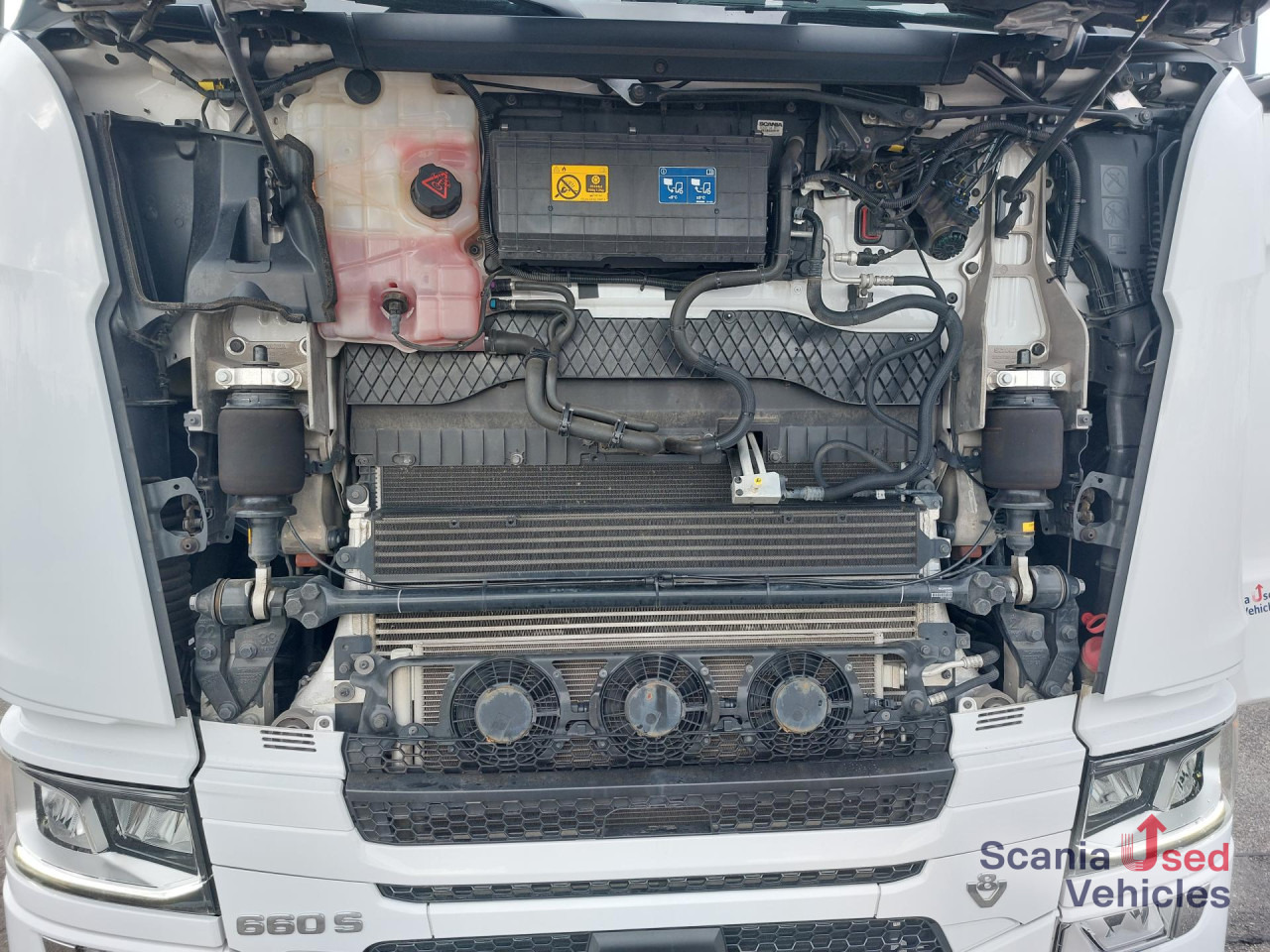 SCANIA S 660 A4x2NB Hydraulik, Vollluftfederung, ADR-FL - Tractor unit: picture 5 SCANIA S 660 A4x2NB Hydraulik, Vollluftfederung, ADR-FL - Tractor unit: picture 5