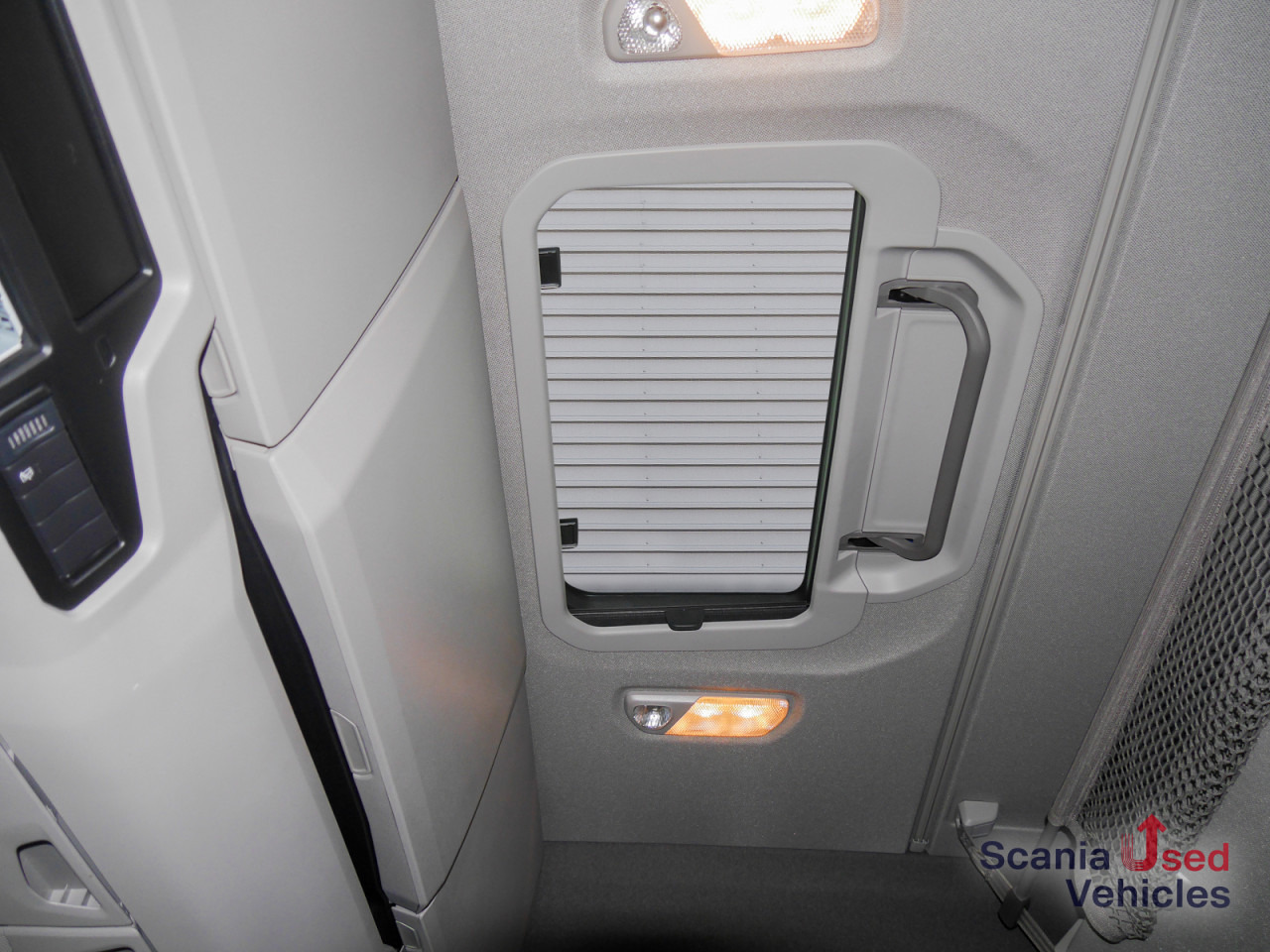 SCANIA R 460 A4x2NA - SUPER - - Tractor unit: picture 2 SCANIA R 460 A4x2NA - SUPER - - Tractor unit: picture 2