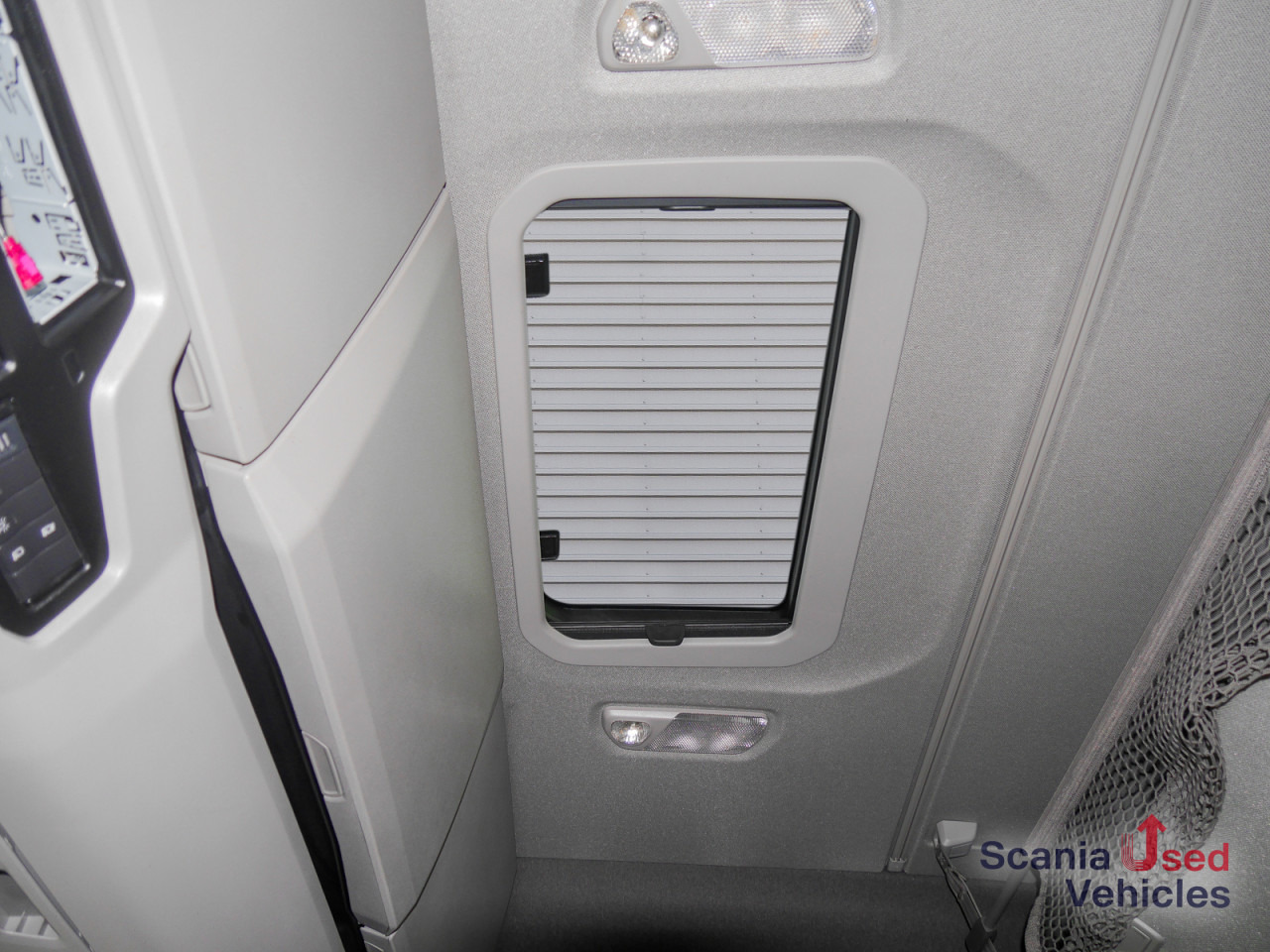 SCANIA R 460 A4x2NA - SUPER / Hydraulik - - Tractor unit: picture 3 SCANIA R 460 A4x2NA - SUPER / Hydraulik - - Tractor unit: picture 3