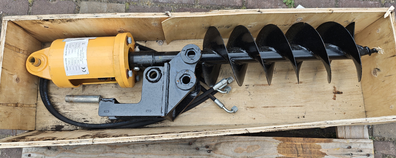 JPC KV200 - Auger for Excavator: picture 1 JPC KV200 - Auger for Excavator: picture 1