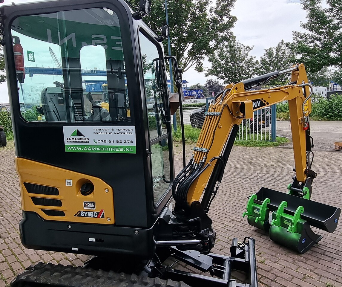 Sany SY18C - Mini excavator: picture 4 Sany SY18C - Mini excavator: picture 4