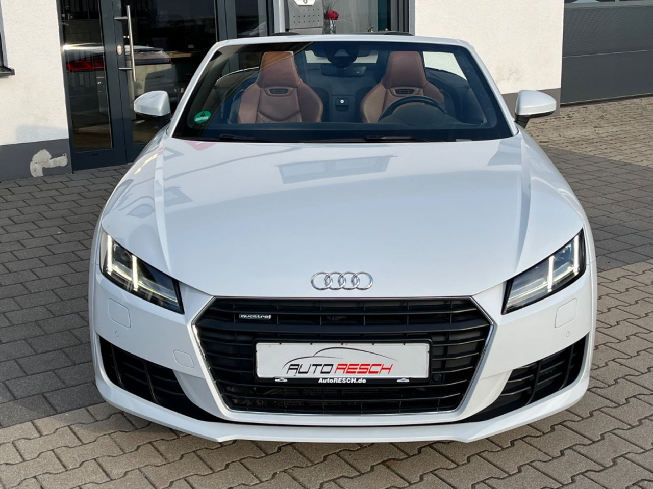 Audi TT Roadster 2.0 TFSI quattro - Car: picture 3 Audi TT Roadster 2.0 TFSI quattro - Car: picture 3