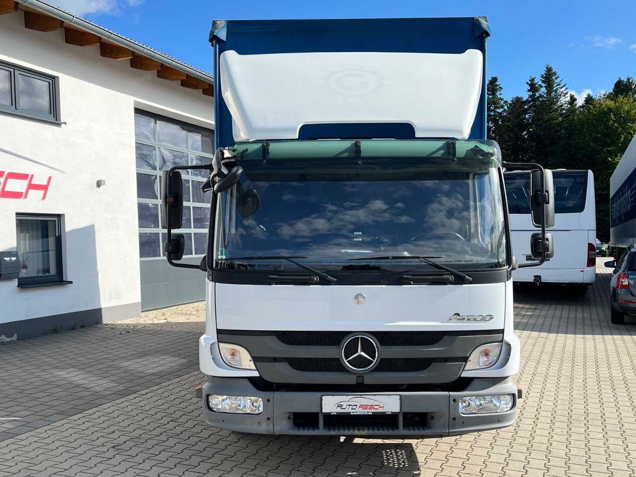 Mercedes-Benz Atego 818 Klima Sperre 74100KM 2,70 Ladehöhe - Curtain side van: picture 3 Mercedes-Benz Atego 818 Klima Sperre 74100KM 2,70 Ladehöhe - Curtain side van: picture 3